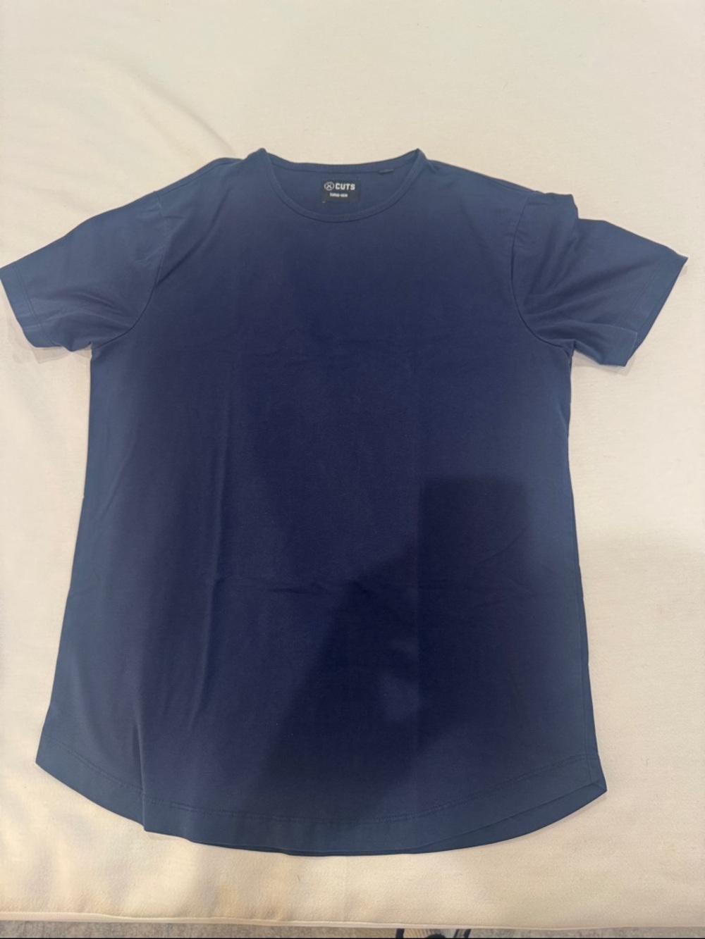 Cuts Clothing Men’s Navy T-Shirt Curved Hem